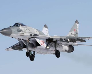Дістали дроном: ЗСУ уразили винищувач МіГ-29 на аеродромі "Халіно" у Курській області (відео)