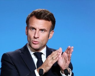 Любые территориальные вопросы решаются только через диалог с Украиной, — Макрон