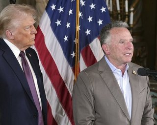 "Уши" Кремля: зачем Трамп выдает путинский "мирный план" за собственный