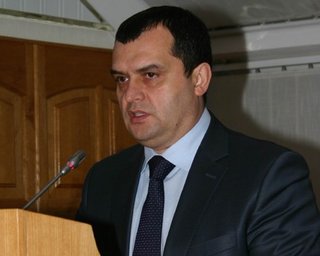 Налоговая уговорила 12 тыс. директоров повысить зарплату 