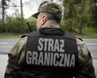 Поляков закидали фейковыми смс о мобилизации из-за "кризиса в Украине", - СМИ