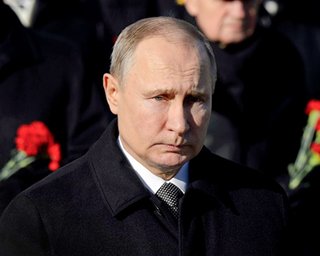 Похорон королеви Єлизавети: у Кремлі розповіли, чи приїде на них Путін