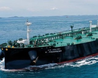 Російський танкер зійшов із курсу в Середземному морі: на борту 730 тисяч барелів нафти, — ЗМІ
