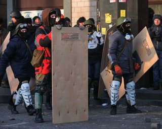 Самооборона Майдана взяла под охрану Верховную Раду