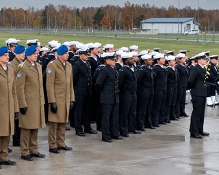 Дрон приблизился на расстояние 500 м к базе США в Польше: реакция военных удивила