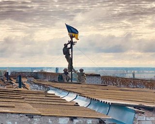 Успіхи ЗСУ у Херсонській області: над Високопіллям підняли прапор України (фото)