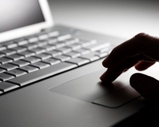 В Киеве новые автомобили будут регистрировать через Интернет