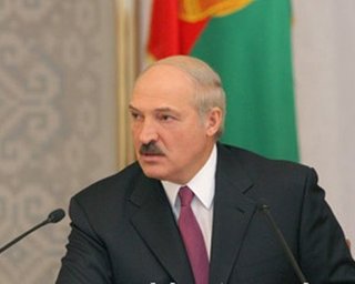 Лукашенко: Россия спонсирует белорусскую оппозицию