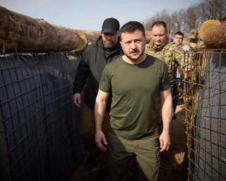 Обмен территориями Украины: Зеленский предупредил об опасности диалога с Путиным
