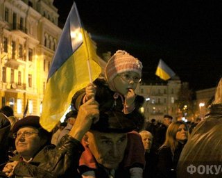 Активисты Свободы потребовали убрать с улиц приветствия патриарху Кириллу