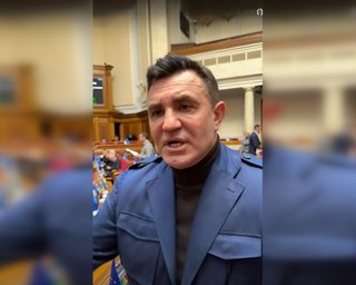 Не будет бороться с колл-центрами: Тищенко пришел в Раду и заявил о смене позиции (видео)