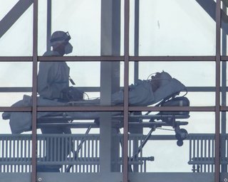 В Україні розпочинається нова хвиля коронавірусу, — прогноз НАНУ (фото)