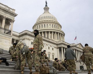 В США готовятся к новому штурму Капитолия, намеченному на 4 марта