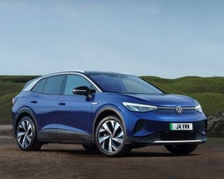 Volkswagen відкликає 22,5 тисячі авто: електрокросовери ID.4 можуть спалахнути під час заряджання