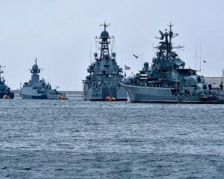 РФ тероризує в Чорному морі кораблі тільки тих країн, які слабші, — експерт