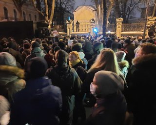 На акции в поддержку Стерненко под ОП начались столкновения с полицией (видео)
