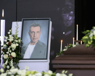 Сергея Соседова похоронили в цинковом гробу: какие последние слова сказала его матери (фото, видео)