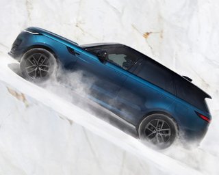 Запас ходу 600 км: Range Rover представив кросовер Sport Electric