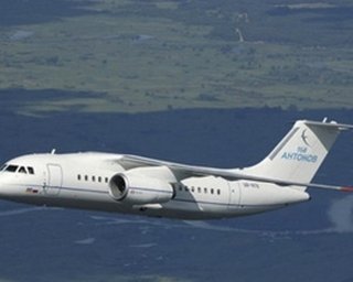 Януковичу обещают запустить новый Ан-158 в День Победы