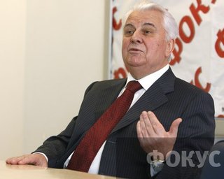 Кравчук: Чтобы украинский и русский языки конкурировали надо уровнять условия