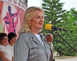 Пани мэр уже 18 лет. В Чугуеве в пятый раз переизбрали мэра, на этот раз от "Слуги народа"