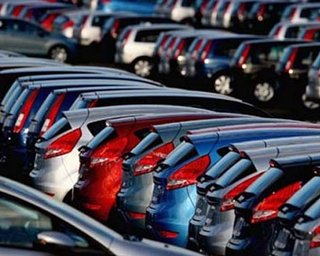 Налоговый кодекс подкосил автопродажи в ноябре