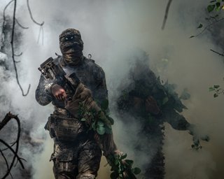 Пока Киев добивается успехов в Курске, РФ наносит ответный удар под Донецком, — Politico