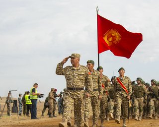 Не было кворума: парламент Кыргызстана не смог проголосовать за отправку военных в Казахстан