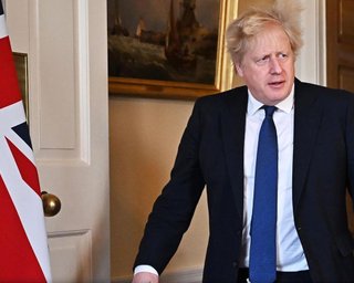"Ужасная ошибка": Джонсон раскритиковал ответ Запада на захват Крыма и Донбасса в 2014 году