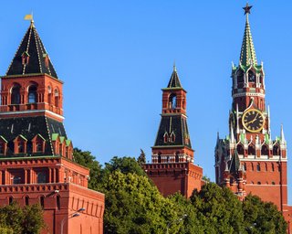 Росія опинилася за добу від дефолту, — Bloomberg