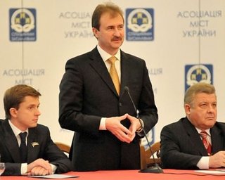 Попов назначил новых глав коммунальных предприятий 
