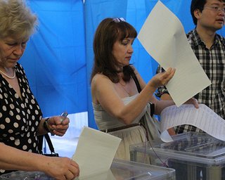 Данные ЦИК: явка избирателей в 115 из 225 округов составила 60,76%