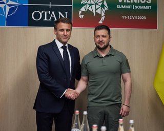 "Це справедливо": Макрон відреагував на критику Зеленського на адресу НАТО