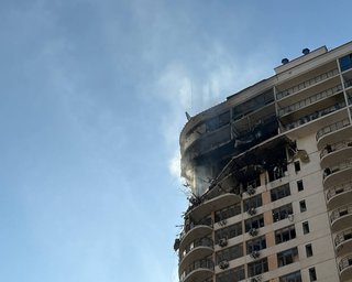 Горели ЖК и отель, пострадали дети: какие последствия ракетно-дроновой атаки РФ на Украину (фото)