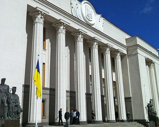 Партия регионов и Батьківщина далеки от компромисса по закону о выезде Тимошенко за рубеж