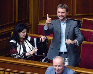 Вятрович идет на выборы в команде Порошенко