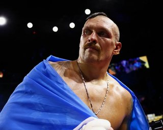Раніше українець розгромив його в Москві: чемпіонський пояс Усика може дістатися росіянину