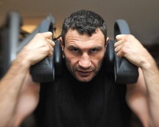 Кличко: Хэй - чемпион по болтовне