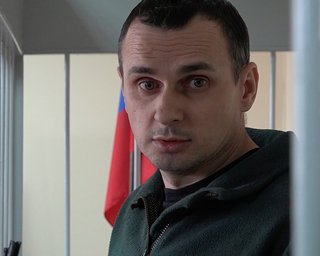 Сестре Сенцова неприятно сравнение брата с Савченко