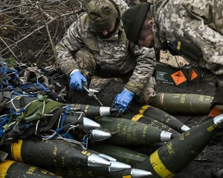 Коррупция в военных закупках стоила бюджету Украины миллиардных убытков: в НАБУ назвали сумму