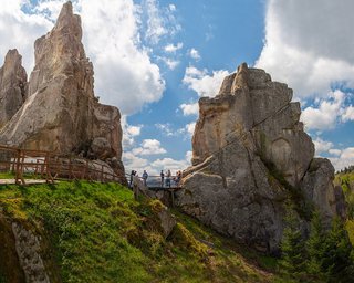 Такого больше нигде нет: 7 мест, которые должен посетить каждый украинец (фото)