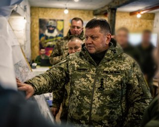 Вопреки слухам: Зеленский провел заседание Ставки, отставка Залужного не рассматривалась