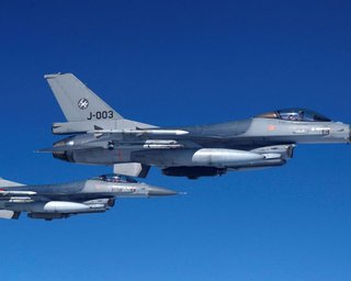 Вже влітку: винищувачі F-16 захистять Харків від ударів КАБами, — The Guardian