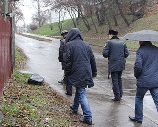 В Чернигове взрывотехники подорвали подозрительную сумку, оставленную возле избирательного участка