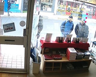 Появилось видео с подозреваемыми в отравлении Скрипаля