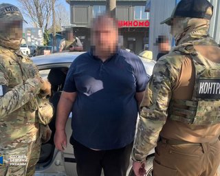 Замах на очільника Херсонської ОВА: СБУ затримала російського агента (фото, відео)