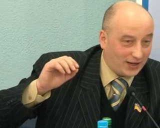 Кандидат в мэры Чернигова поздравил оппонента-регионала с победой