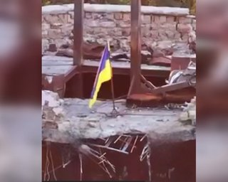 "Окупанти відступають з позицій": ЗСУ підняли прапор України на Кінбурнській косі (відео)