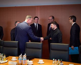 У Бундестазі зник інтернет під час візиту Зеленського до Берліна: в мережі запідозрили кібератаку