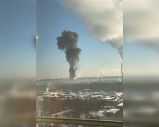 Дроны поразили НПЗ в Ухте за 2000 км от Украины: какие тыловые ПВО "не заметили" атаку (видео)